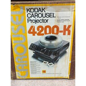 Kodak Carousel 4200-K Slide Projector W/ Transvue 140 Tray & Remote Vintage